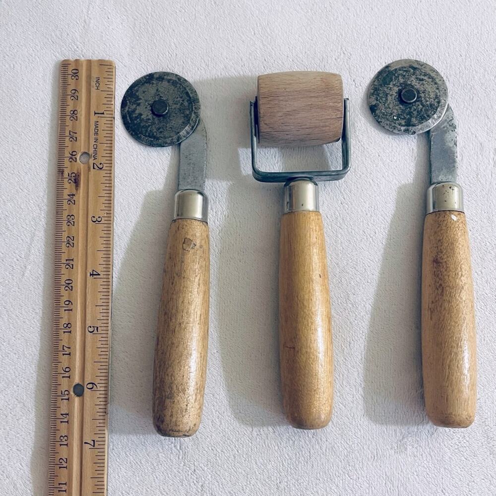 3 Vtg Tools Seam Roller Cutter Wallpaper Decoupage Wood Handle 1940's - Picture 2 of 3